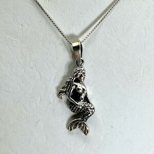 Intricate Sterling Silver Mermaid Necklace